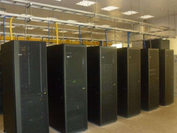 有20个点，如何做好集中性的机房环境系统检测控制？