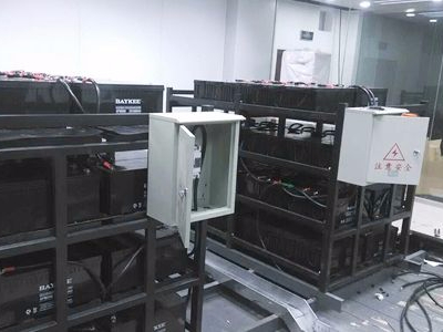 UPS电源室机房空调如何配置？