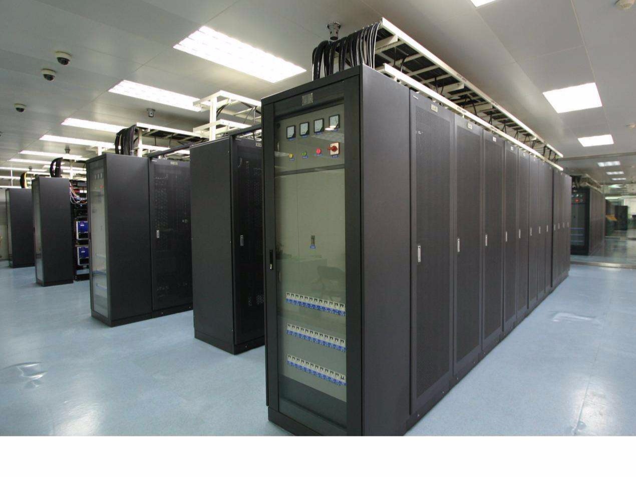 小型机房使用精密空调是件大事