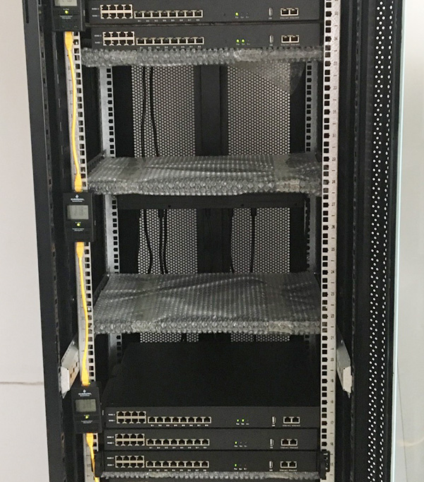 机柜内部环境温湿度