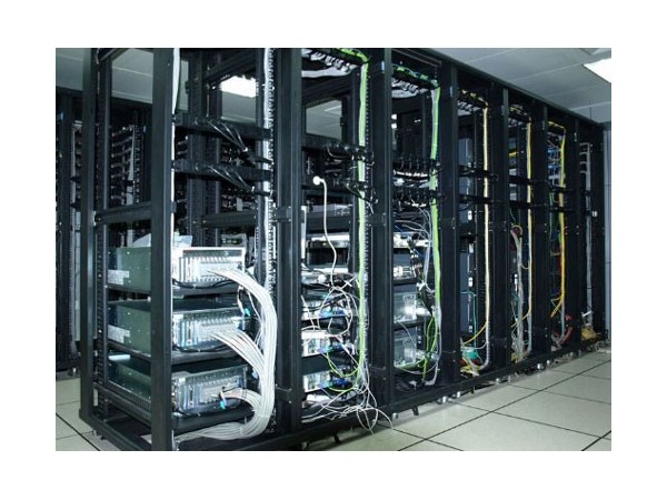 你们的机房动环监控设备，我们可以自己安装吗？