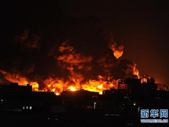 天津润滑油仓库起火，浓烟滚滚一夜方灭！呼吁更有效的安全监控