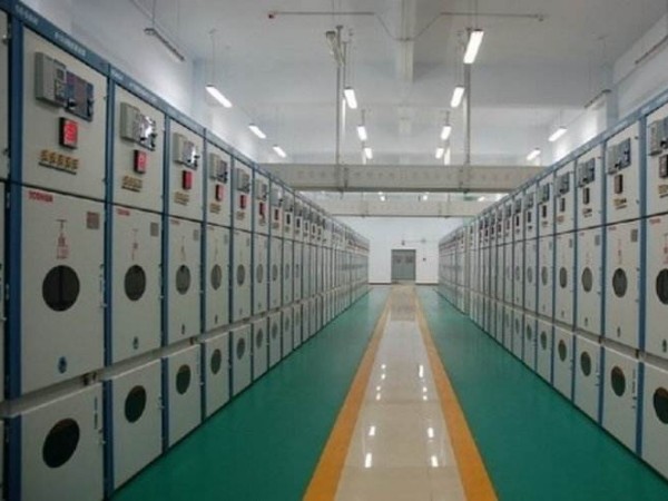 智能三相电量仪如何用于钢铁厂的用电监测系统？