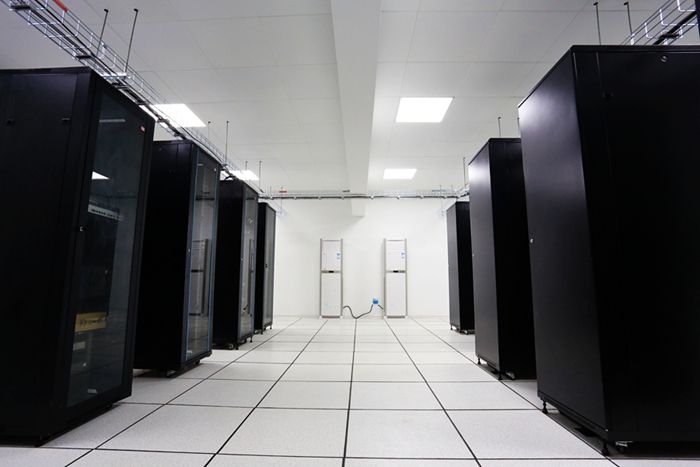 IDC嵌入式机房监控系统怎么样？这套系统功能灵活、使用方便、经济实惠！