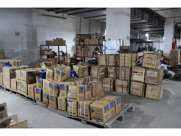 地下仓库温湿度监测系统如何联动排风机自动换气？