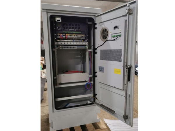 机柜的温度、压力、电流监测是什么信号？